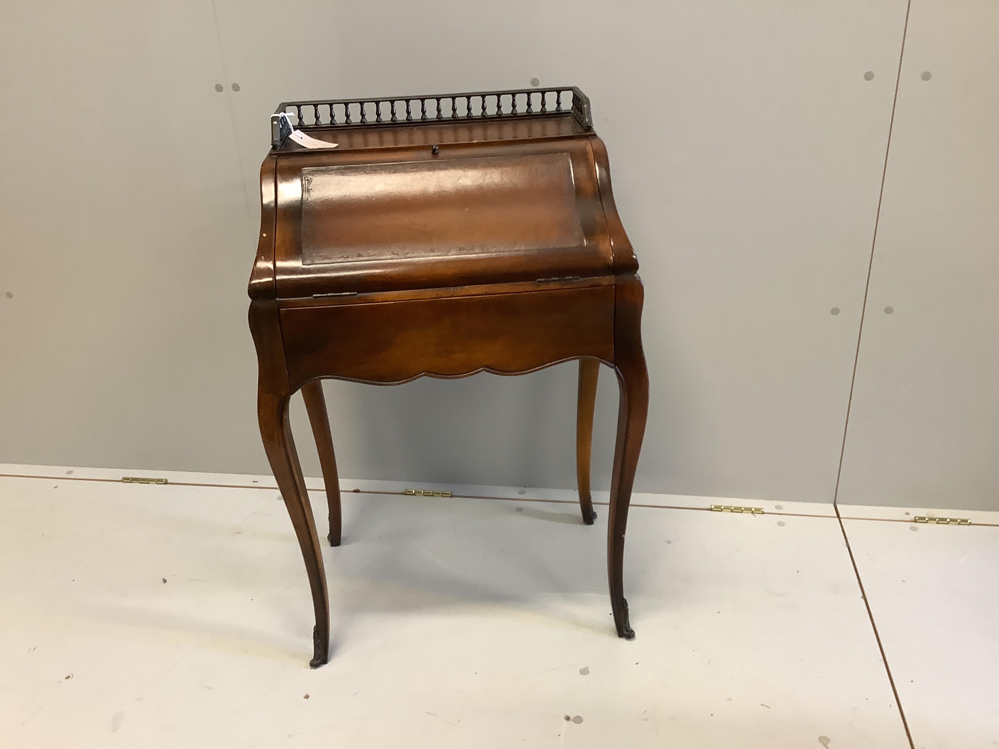 A reproduction mahogany bonheur du jour, width 55cm, depth 37cm, height 90cm